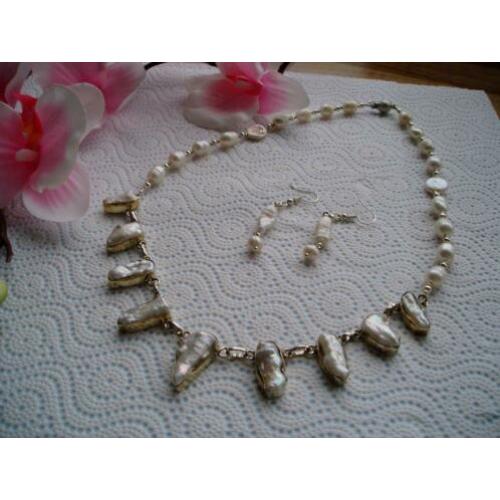 BIWA PARELS Ketting Verzilverd met Oorbellen