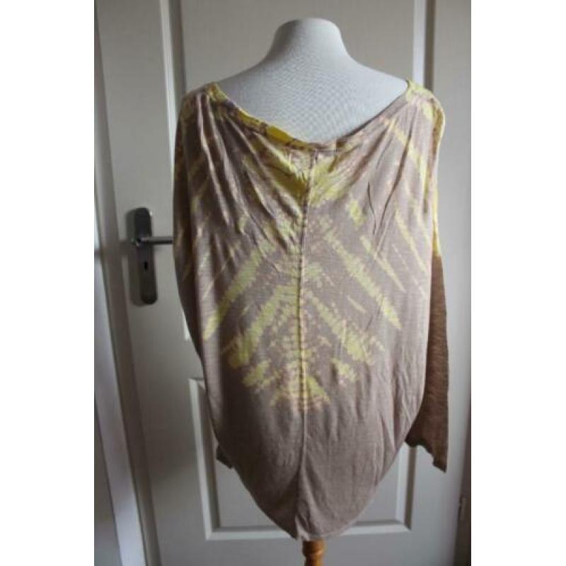 ZGAN top van TOW BY VINCE CAMUTO maat L
