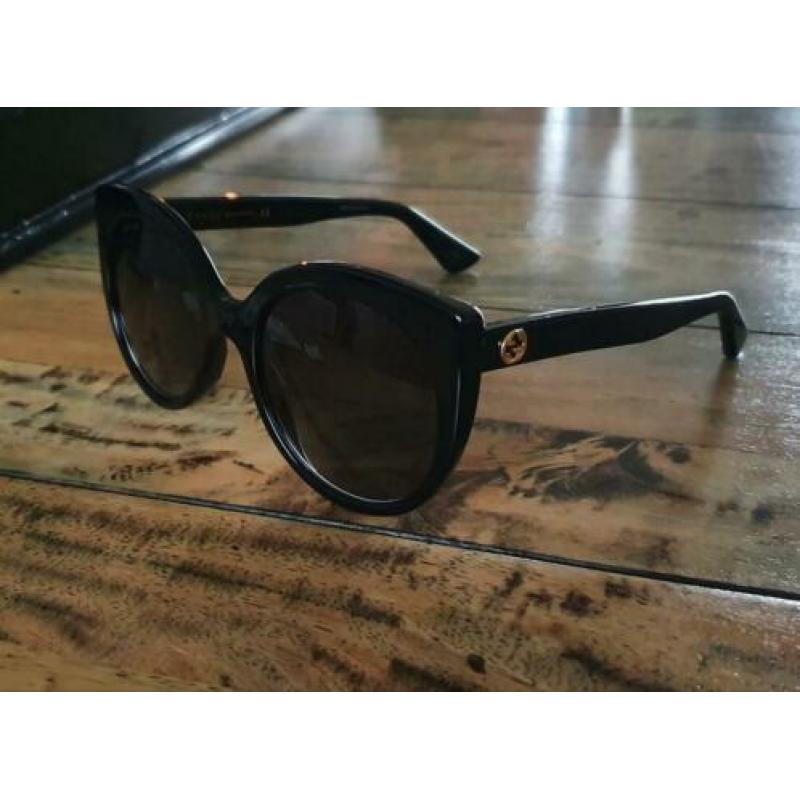 Gucci zonnebril GG0325S