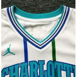 NBA jersey Charlotte Hornets maat S swingman
