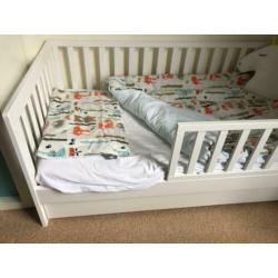 Heel mooi peuterbedje petite Amelie te koop