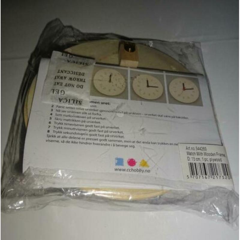 NIEUW Klok met houten lijst - 15 cm om zelf te maken. Om uit