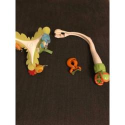 Tiny Love muziekmobiel jungle take along € 12,50