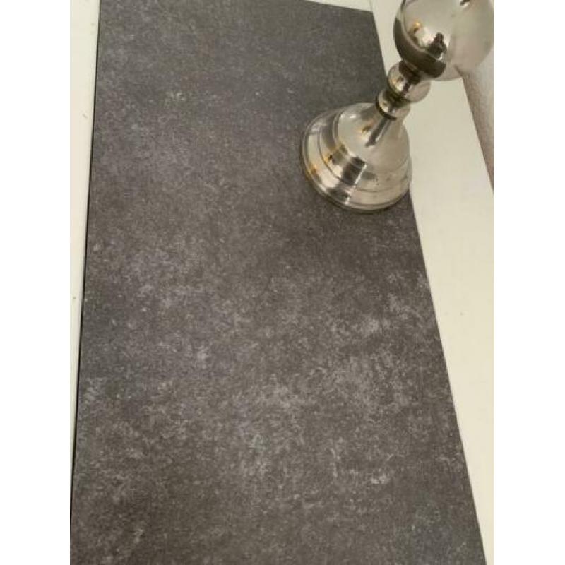 Witte dressoir