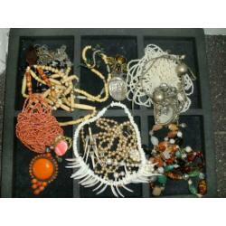 Lotje oude vintage sieraden groot lot sieraden Veel