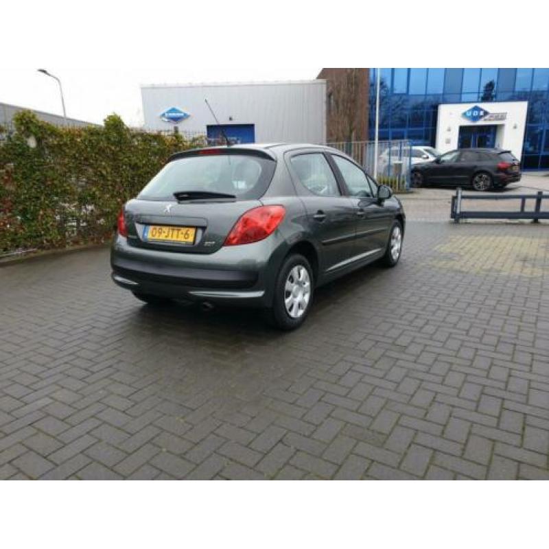 Peugeot 207 1.4 VTi Look (bj 2009)