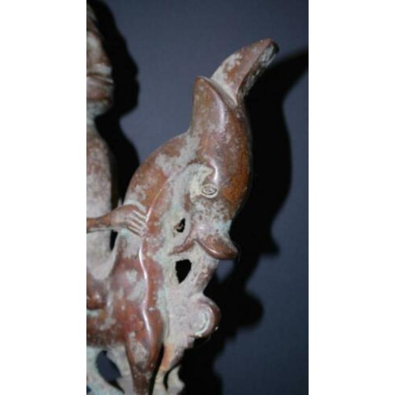 batak bronzen top van een staf