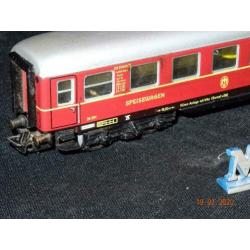 131=Marklin 4024-1 SPEISE wagen van de Duitse spoorwegen.