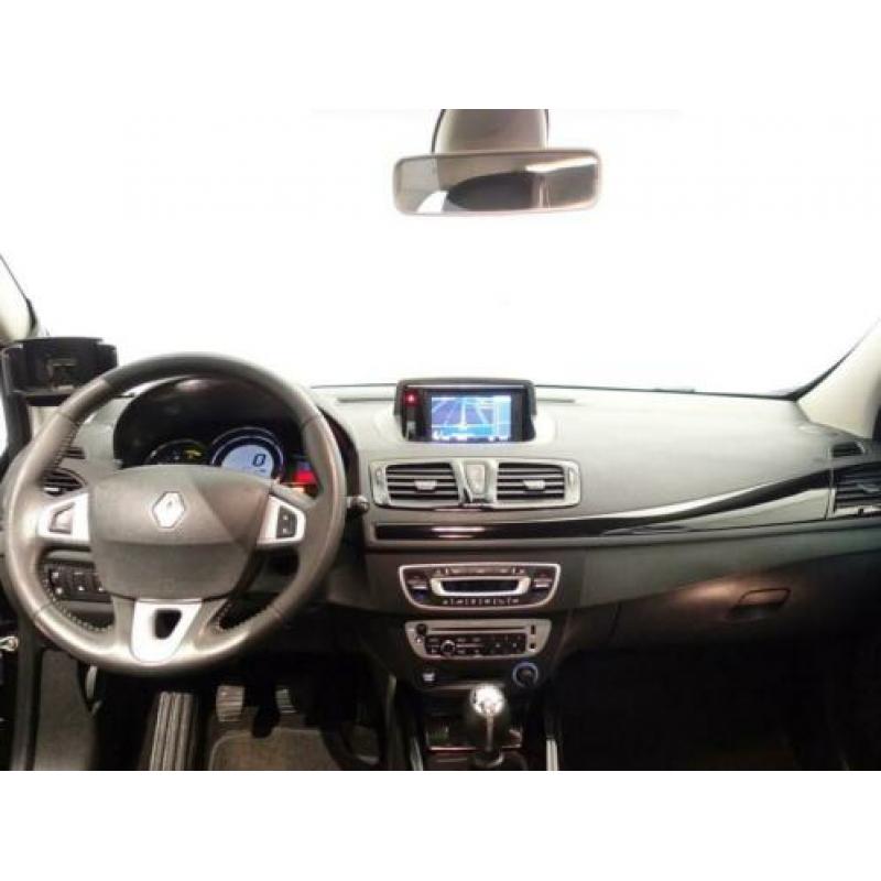 Renault Mégane Estate 1.5 DCI Bose uitv, Navi, ECC, PDC, LED