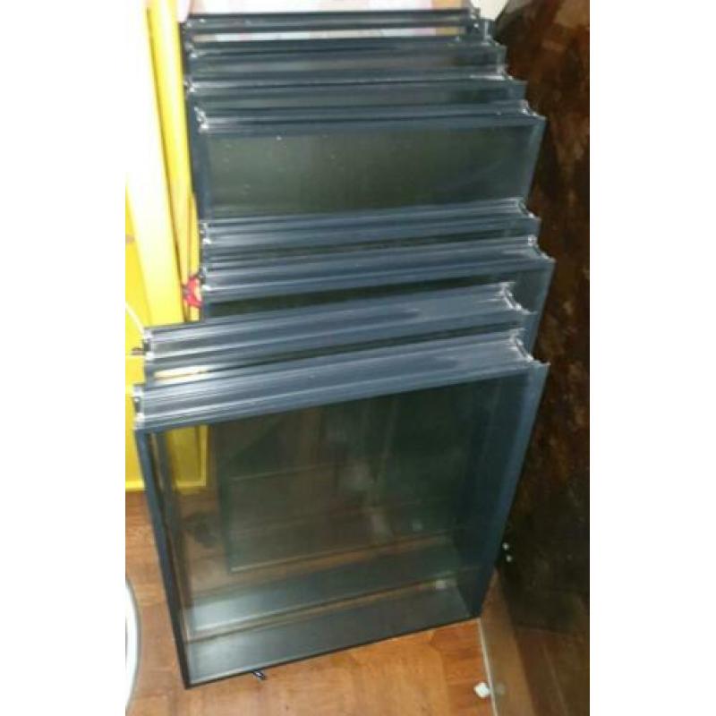 Restpartij systeemwand glas + aluminium profielen!