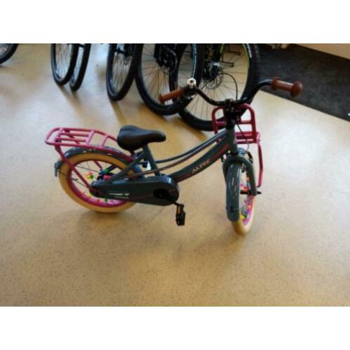 Meisjesfiets 16 inch en 18 inch LAAGSTE PRIJS 99,-
