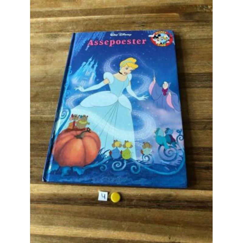 Disney Boekenclub boeken, 1ste van 2 advertenties