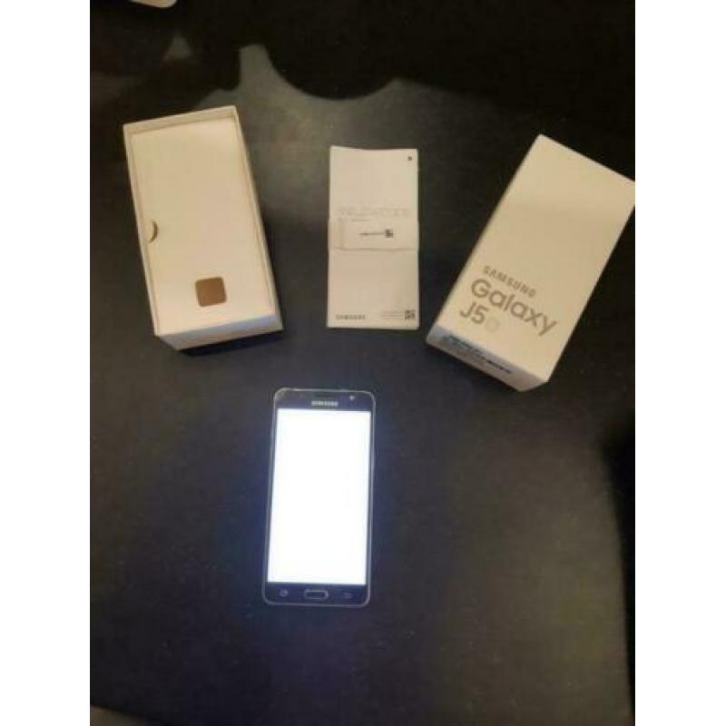 Samsung Galaxy J5 2016 SM-J510FN black