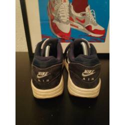 Nike air max 1 navy blue gumsole
