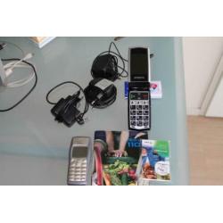 NOKIA telefoon met toebehoren