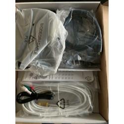 KPN TV ontvangers 3 x en een Experiabox v10