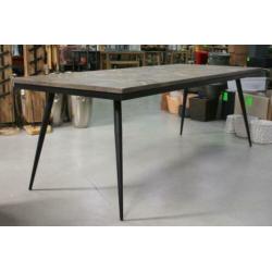 Prachtige eettafel Rhombic BePureHome hout metaal 220 x 90
