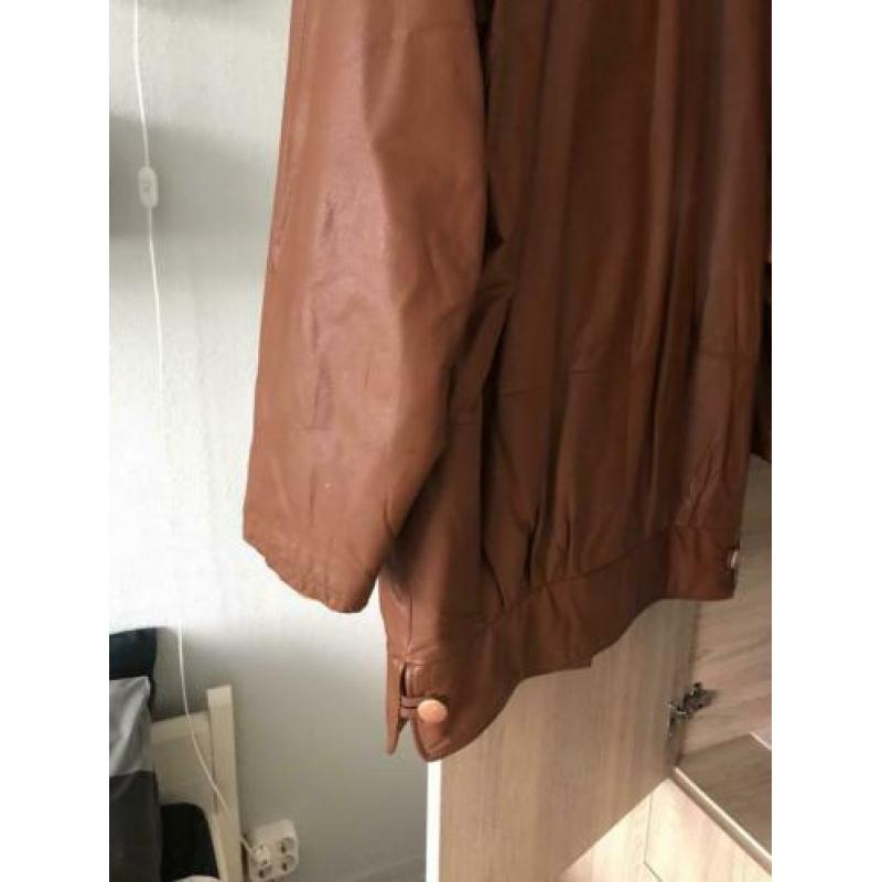 Te koop leren jas Maat 40