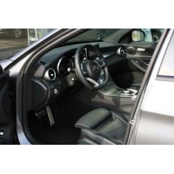 Mercedes-Benz C-Klasse 250 AMG Panoramadak 360 Gr Camera LED