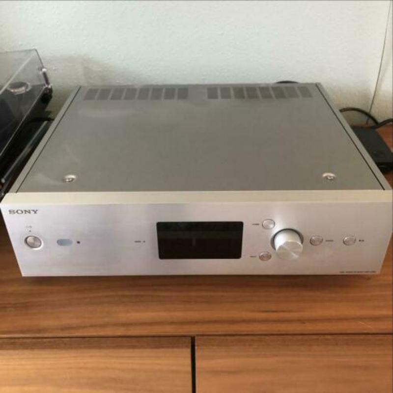 Sony HAP-Z1ES High-Resolution Audio HDD player