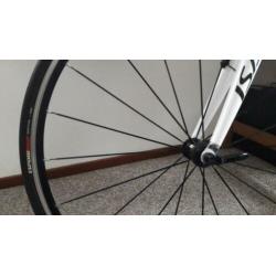 Isaac Kaon+ 52 racefiets