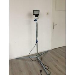 Bouwlamp 500w met statief merk Promax professional
