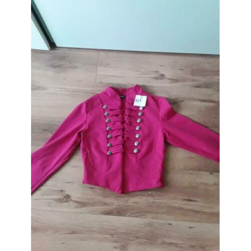 272. Roze bolero maat S nieuw