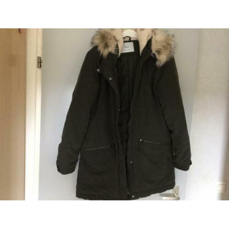 Warme winterjas nieuw ,