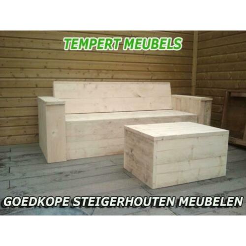 Robuuste steigerhouten loungebank / Loungeset.