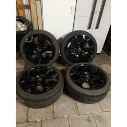 Opel velgen 18inch 5x110 black ( opc )