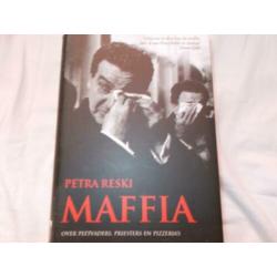 Verzameling (16 boeken) over de MAFFIA