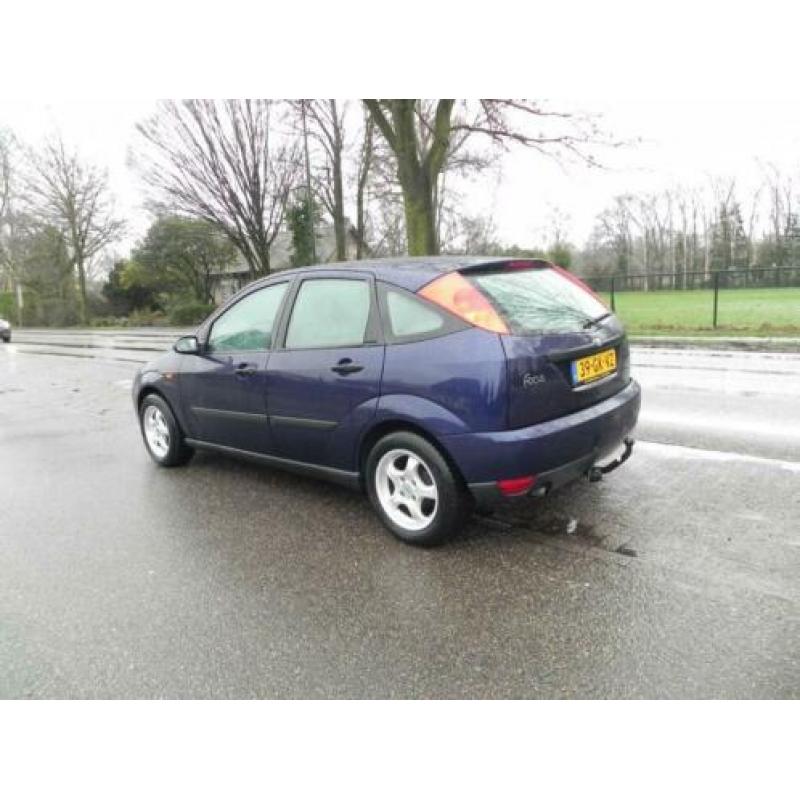 Ford Focus 1.4-16V Trend