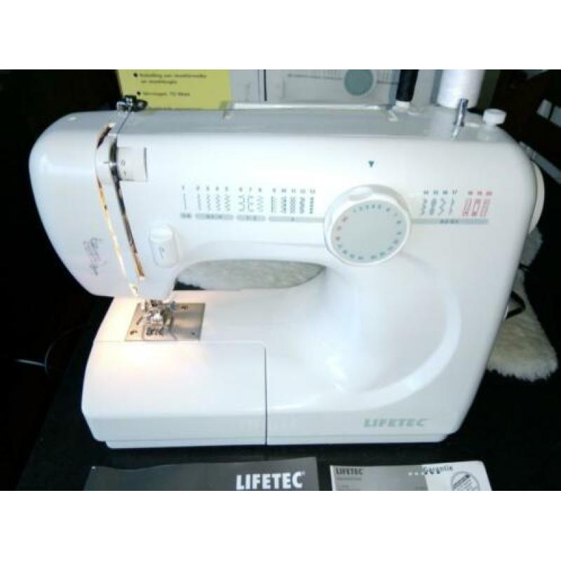 Medion LIFETEC LT8709 Naaimachine 555