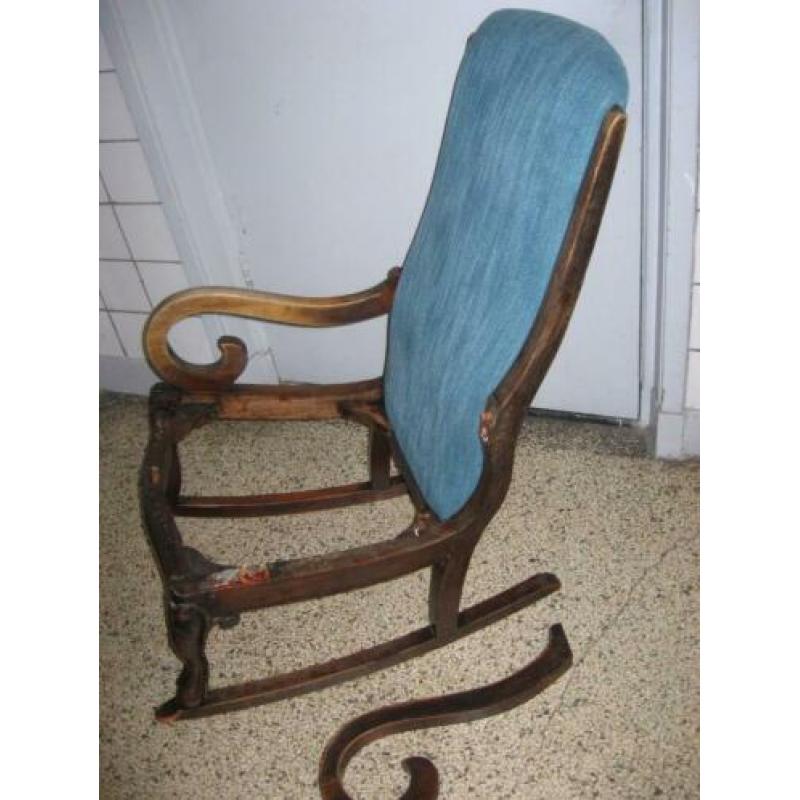 Brocante Louis IV schommelstoel opknapper