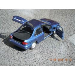 Ford Mondeo hatchback 5 deurs. Model van het merk gama .