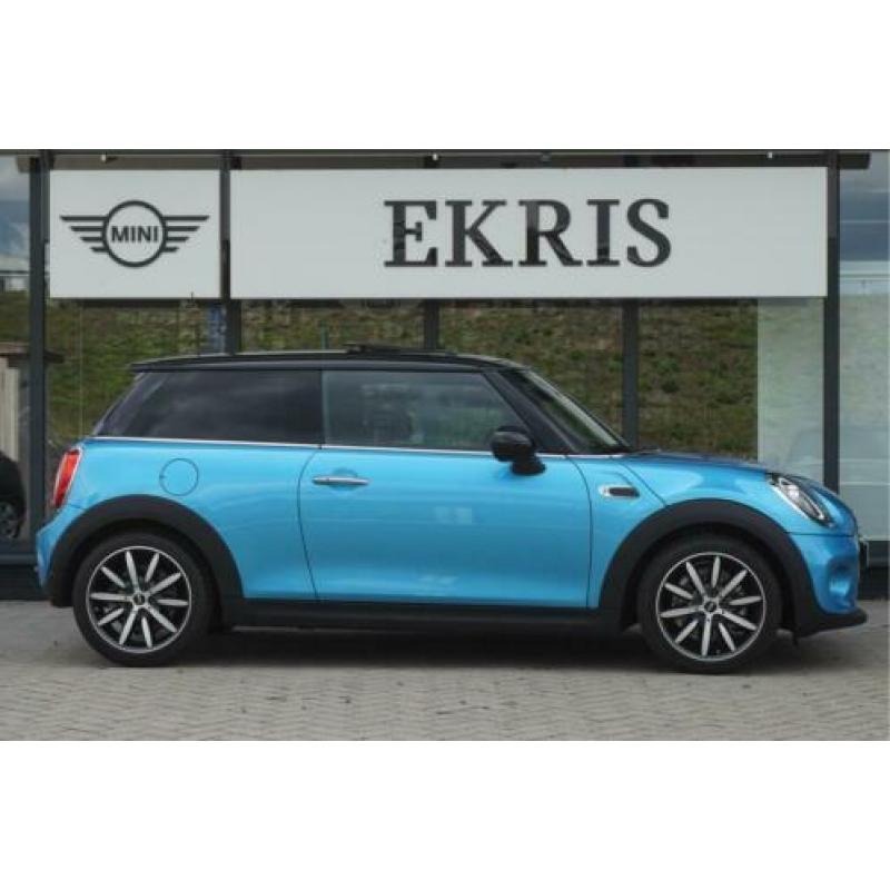MINI 3-deurs Cooper Aut. Chili + Business Plus (bj 2020)