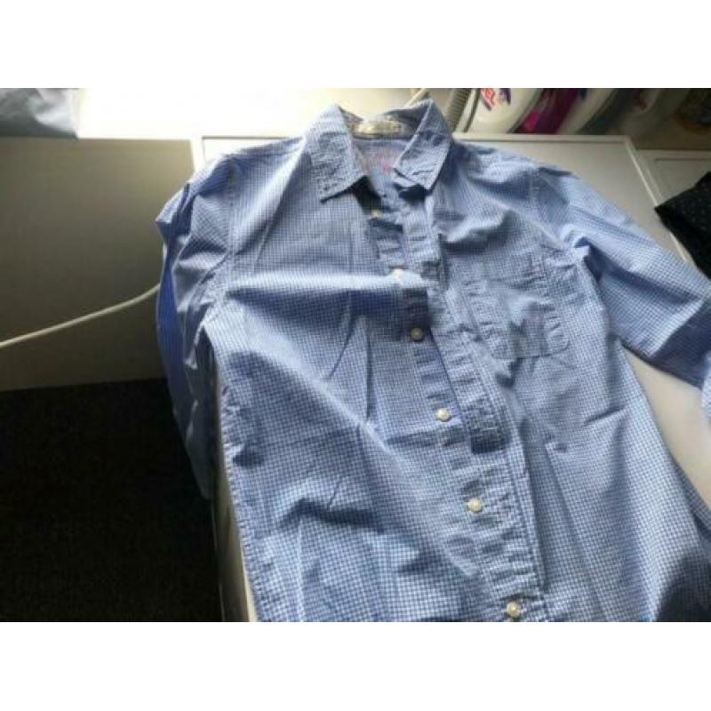 4 blouses mt 158 alle 4 voor Euro 15,-
