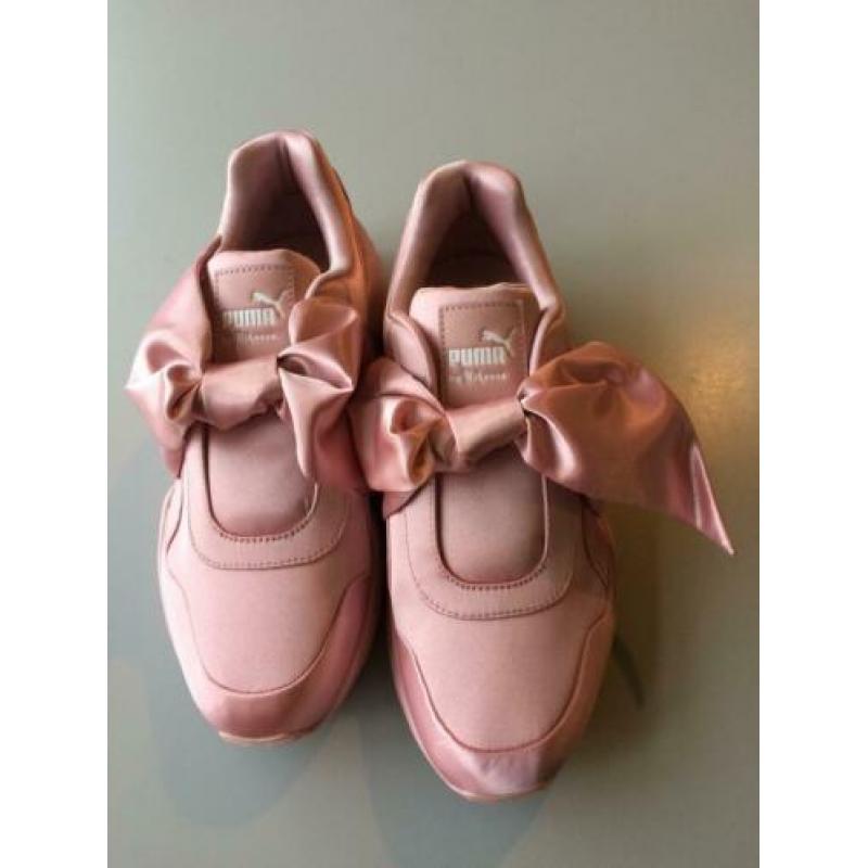 Rihanna Fenty x Puma bow sneakers