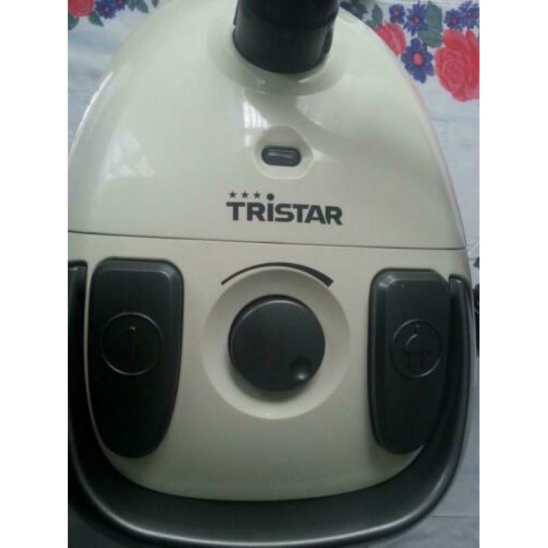 Nieuwe stofzuiger compleet van de merk tristar.