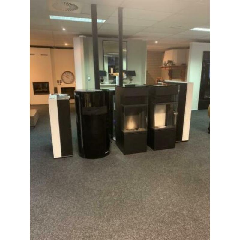 Showroom aanbiedingen 20% tot 50% kortingen