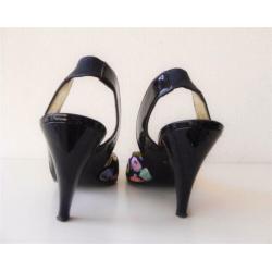 1490 VINTAGE Escada sexy slingback pumps 38 39