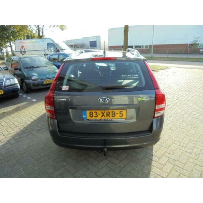 Kia Cee'd Sporty Wagon 1.4 CVVT Navigator Plus Pack APK07-20
