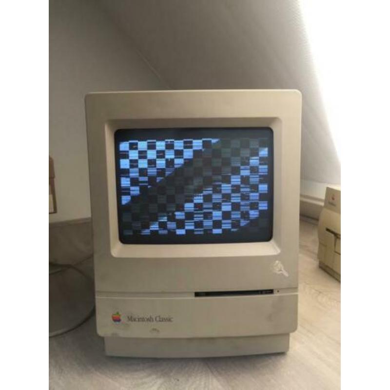 Apple Macintosh Classic M0420