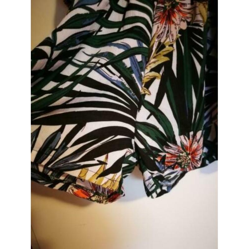 korte jumpsuit voor de zomer