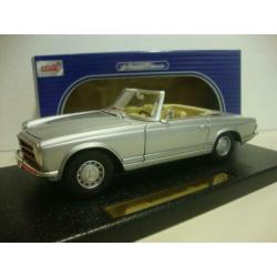 Mercedes Benz SL Pagode cabriolet zilver Anson 1:18 KRD