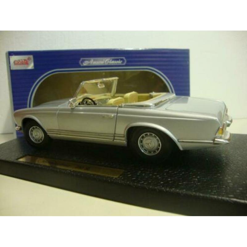 Mercedes Benz SL Pagode cabriolet zilver Anson 1:18 KRD