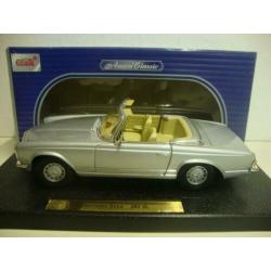 Mercedes Benz SL Pagode cabriolet zilver Anson 1:18 KRD
