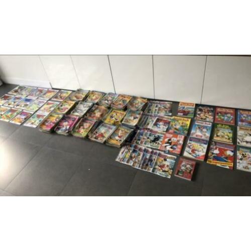 Donald duck. Heel veel! Vakantieboek, weekblad etc