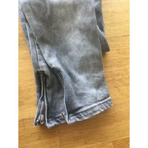 Zwarte en grijze skinny jeans