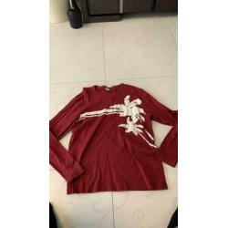 Leuk rood shirt met lange mouwen / longsleeve van UR maat M